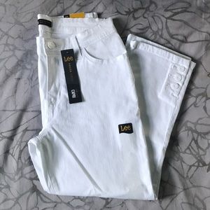 Lee white capri size 6